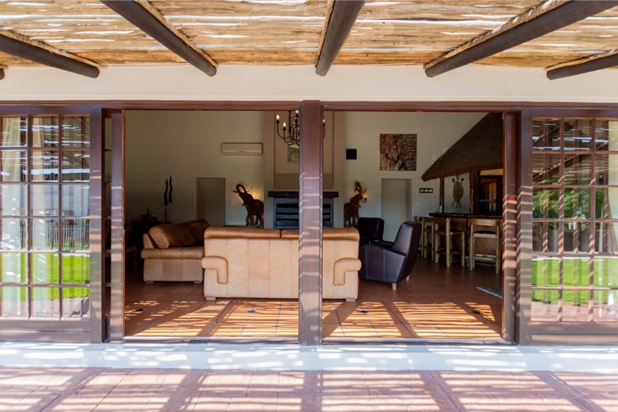5 Bedroom Property for Sale in Myburgh Park Western Cape
